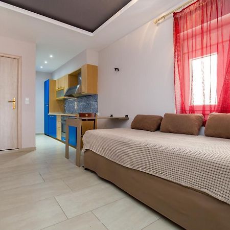 Lena Apartments II Ліменарія Екстер'єр фото